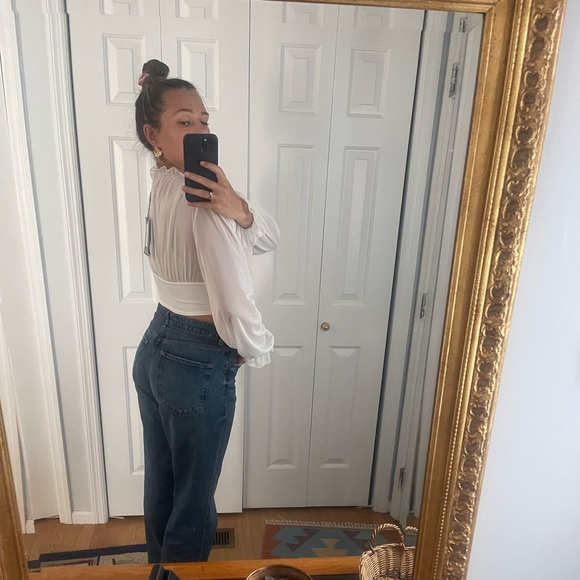 NWT Prettylittlething white mesh blouse with hook and eye under bust size 4 - Picture 3 of 5